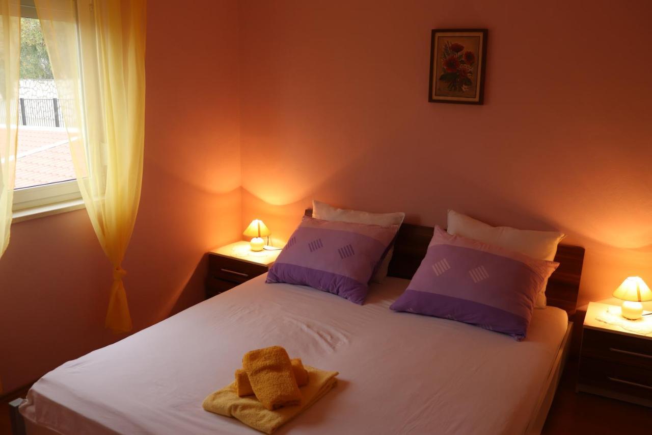 Apartments Vesna Banjol Room photo
